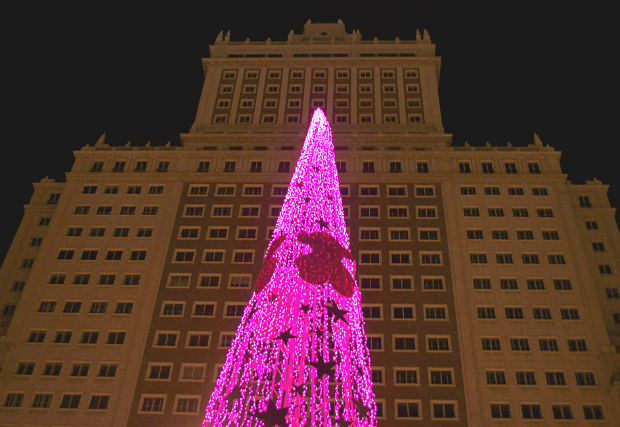 fenix tous christmas tree madrid spain fenix tous christmas tree madrid spain